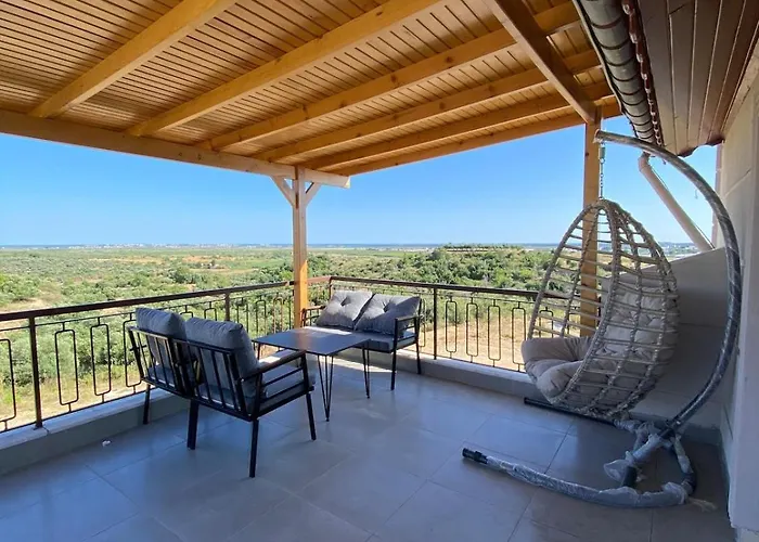 Detached In Antkoop Вилла