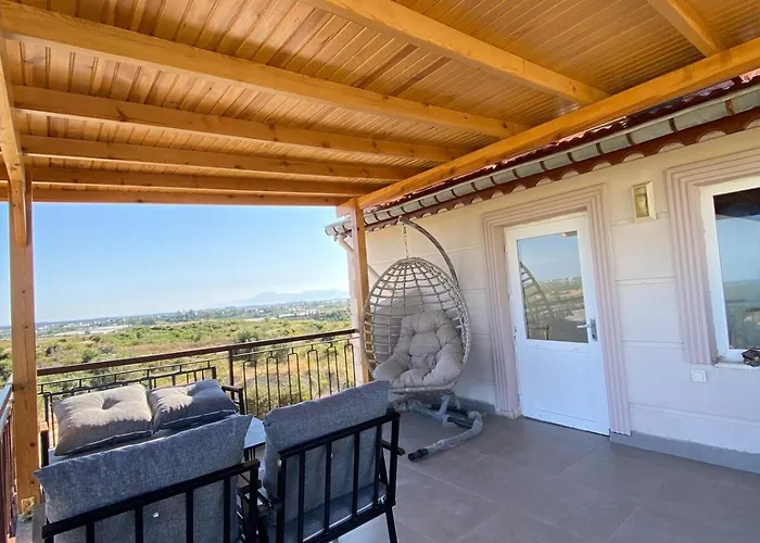 Detached In Antkoop Серик